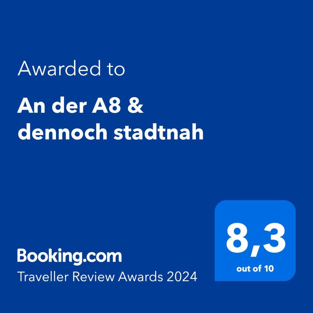 An Der A8 & Dennoch Stadtnah Kirchheim unter Teck Bagian luar foto